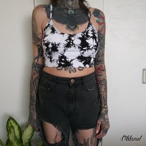 Pro-fit women's black tie-dye racerback sports bra